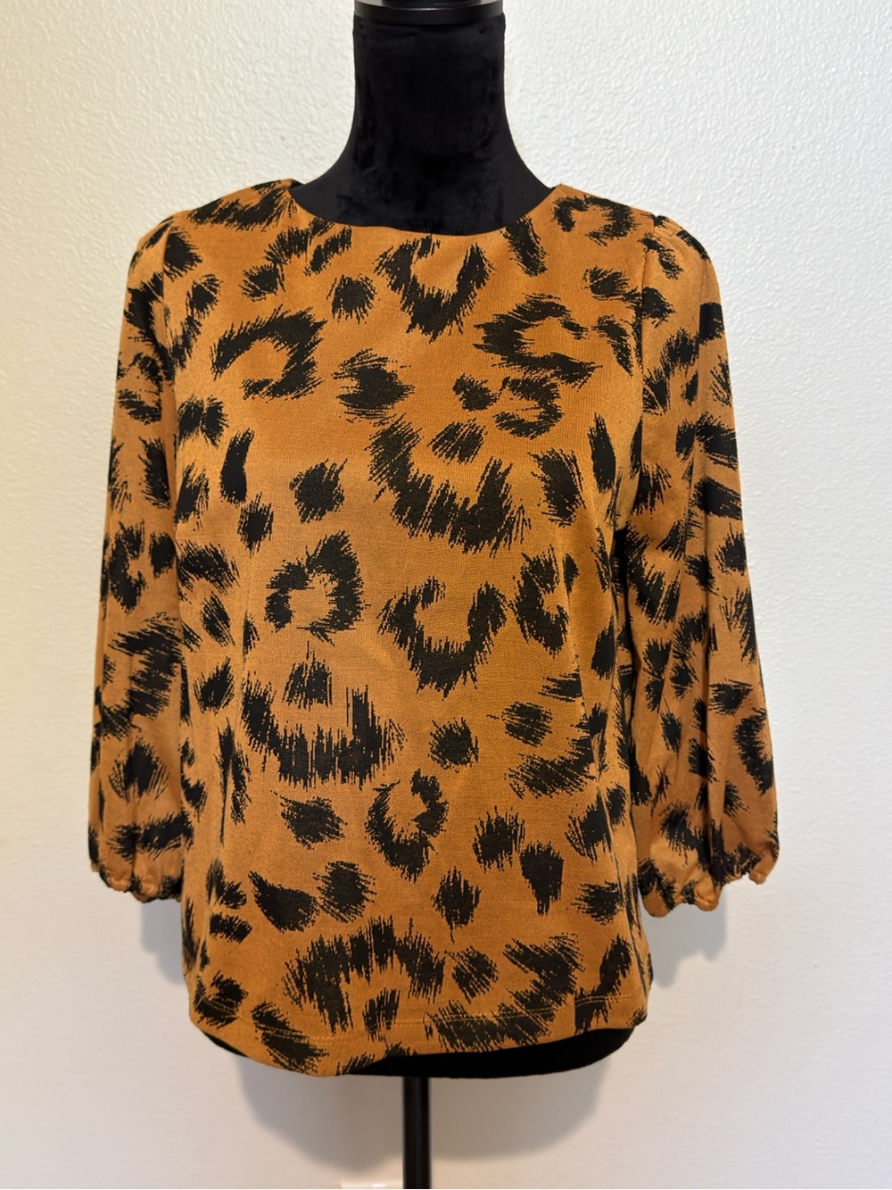 Everleigh Leopard Top.